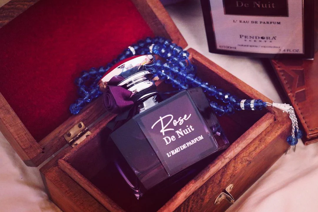 ROSE DE NUIT - Image 5
